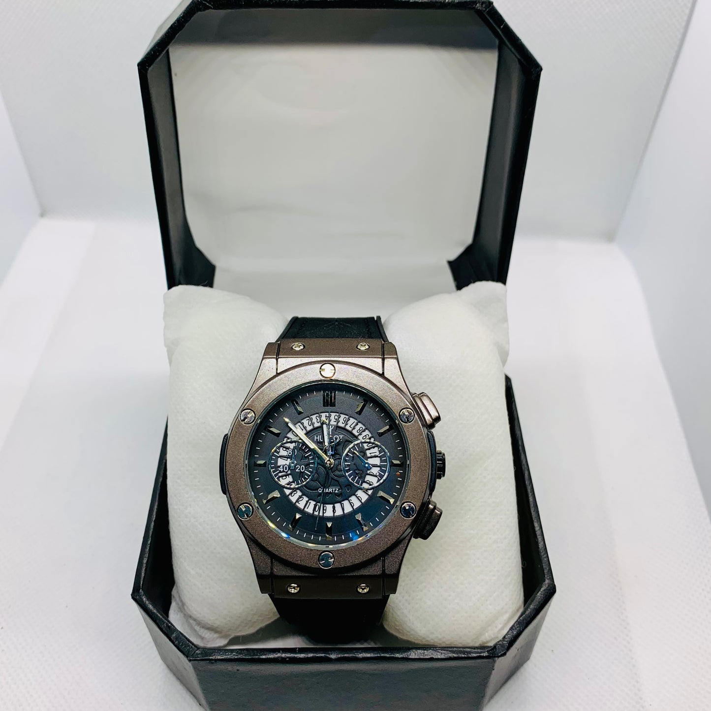 Luxury Hublot Style Men’s Watch with Master Lock, Faux Leather Strap & Aluminum Dial