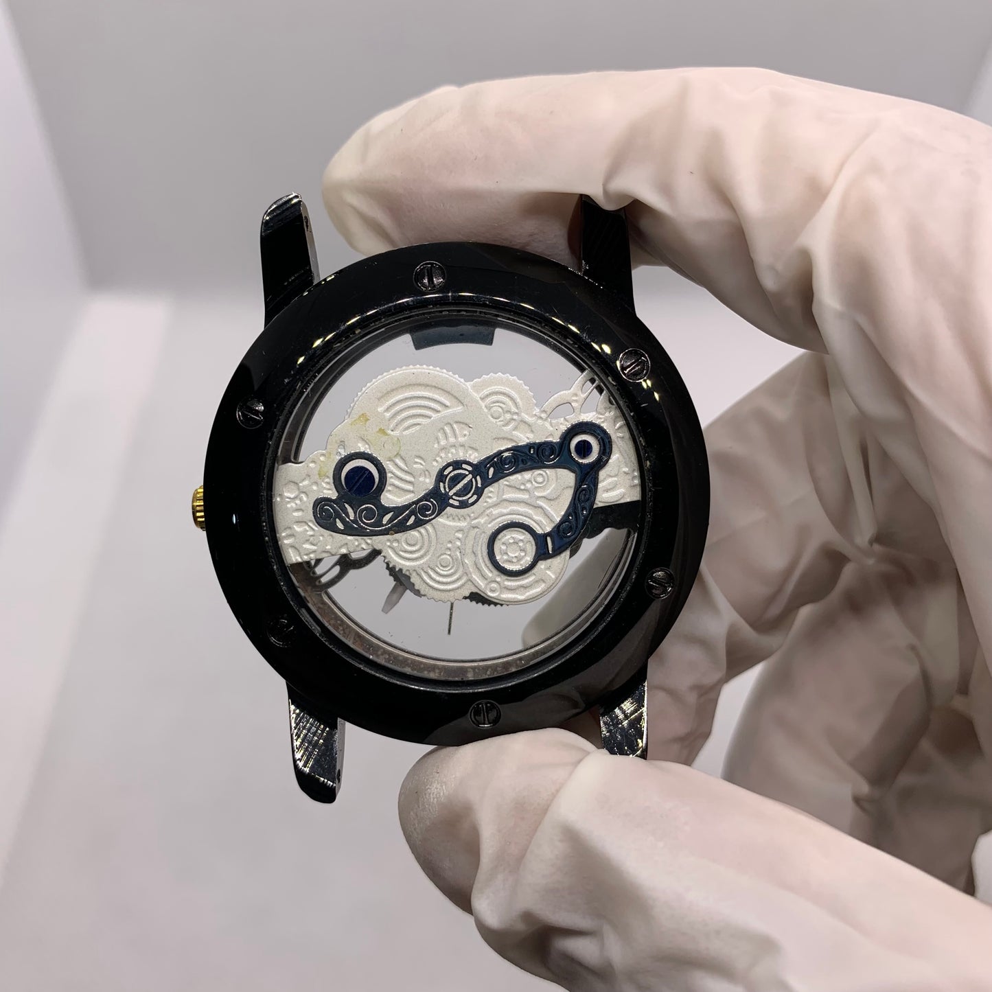 Tomi Luxury Men’s Watch – Premium Dial with Dual Straps & Gift Box