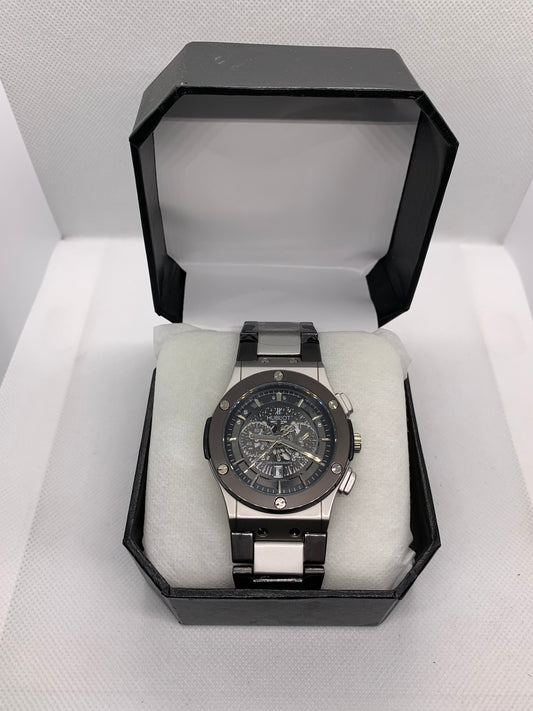 Hublot Black Chrono — Luxury Men’s Chronograph Watch with Silver & Black Contrast Body