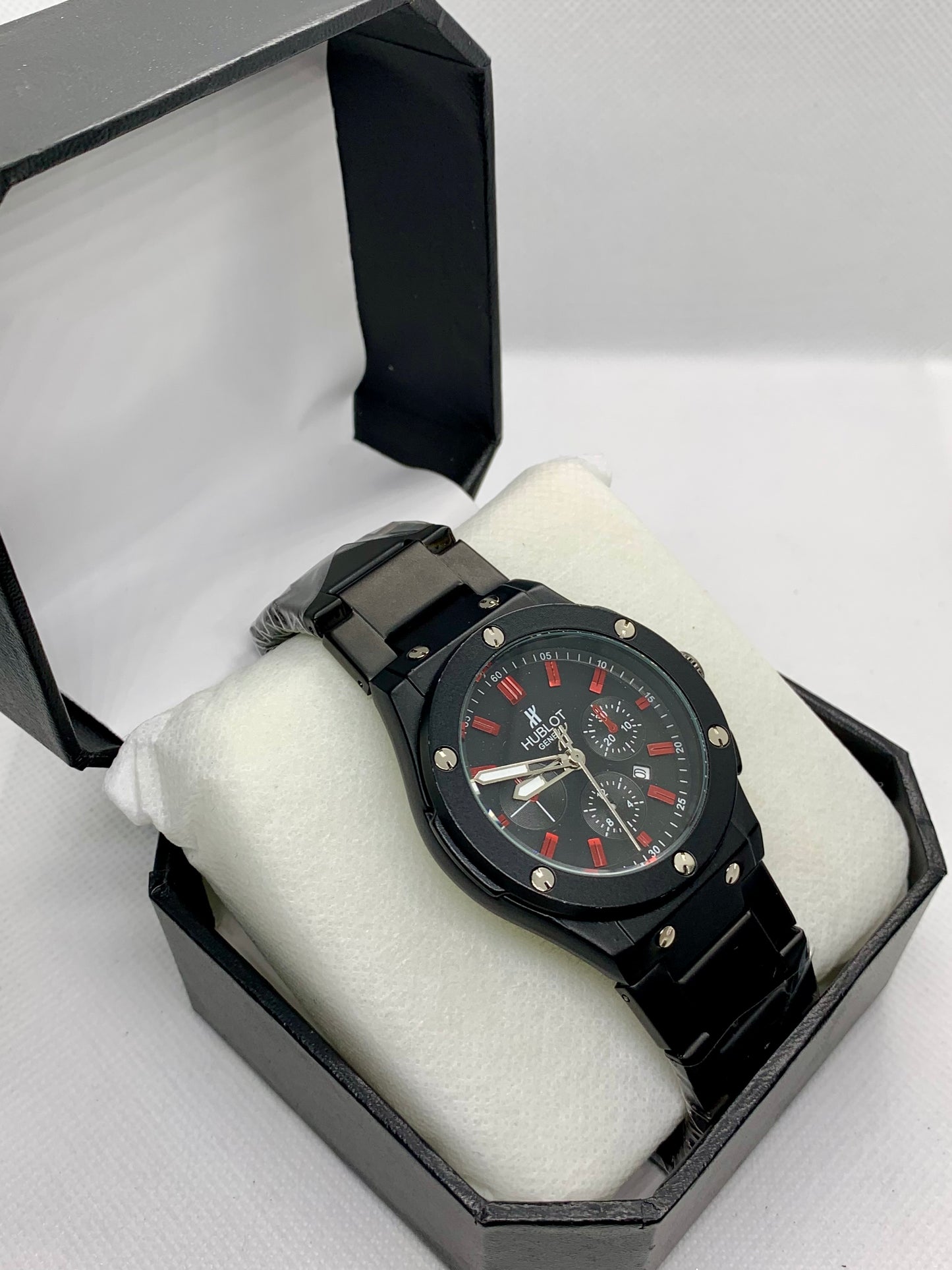 Hublot Red Chrono — Luxury Men’s Chronograph Watch with Red Dial
