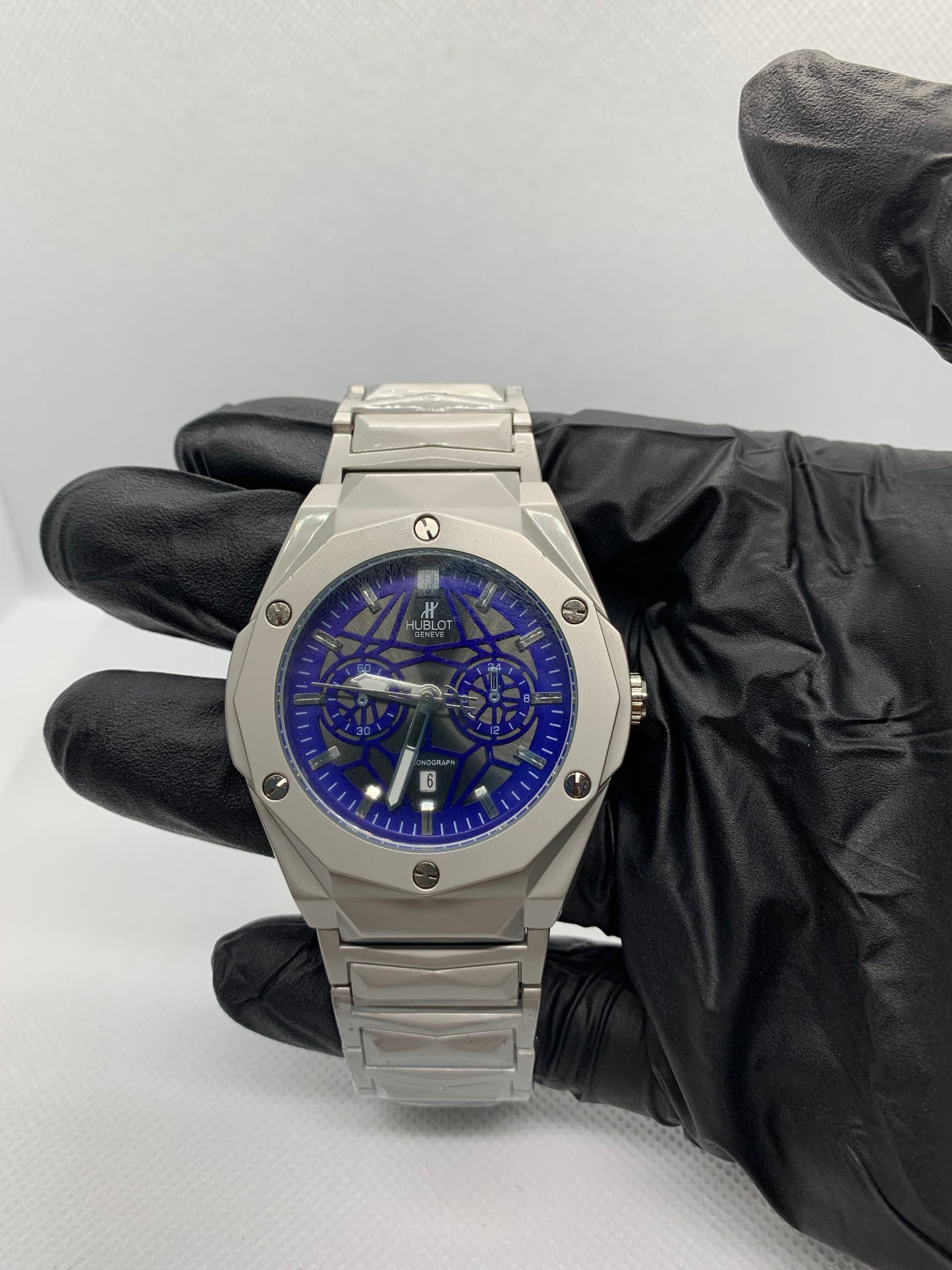 Hublot Luxury Chronograph – Green Dial Aluminium Watch with Butterfly Strap