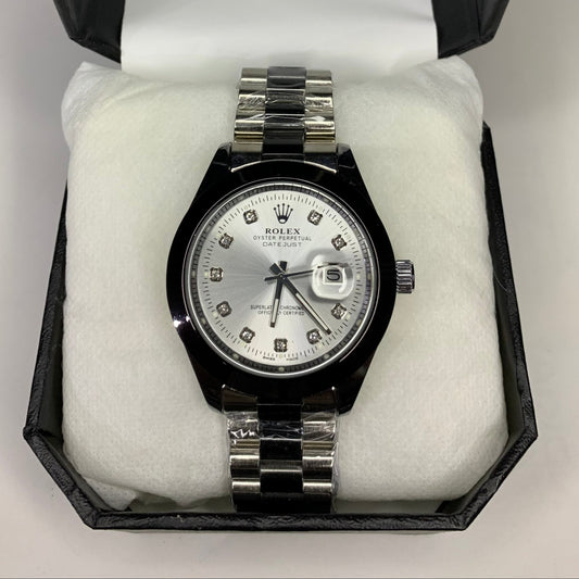 Rolex Oyster Perpetual Datejust – Luxury Watch with Original Strap