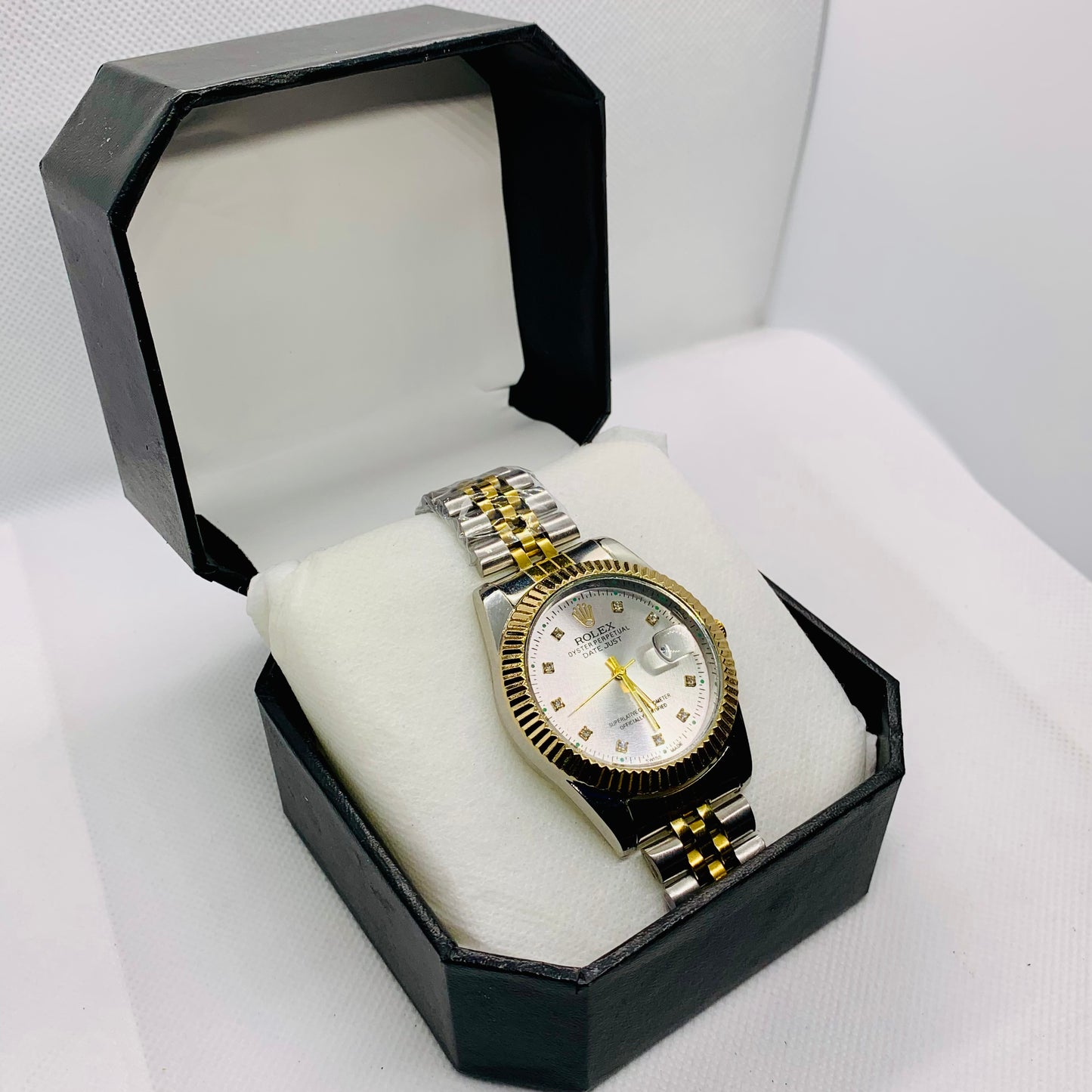 Rolex Luxury Men’s Silver Watch – Premium Quality Timepiece