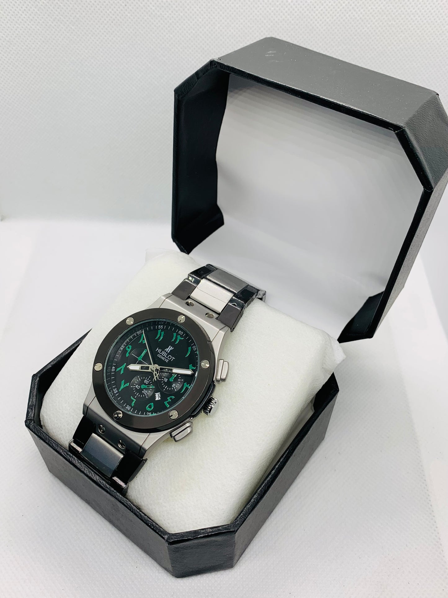 Hublot Arabic Chrono — Luxury Men’s Chronograph Watch with Arabic Numbers & Silver-Black Body