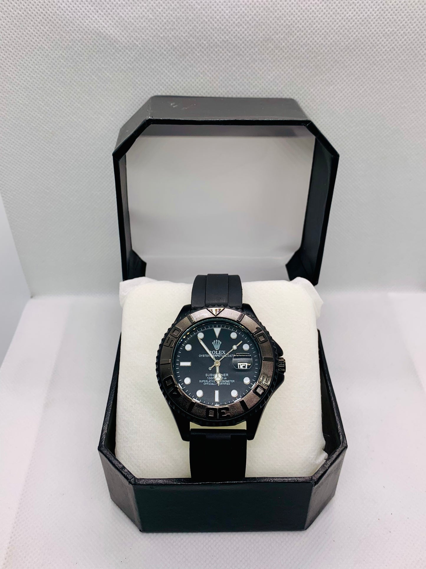 Rolex Luxury Men’s Rubber Strap Watch – Premium Rotating Dial