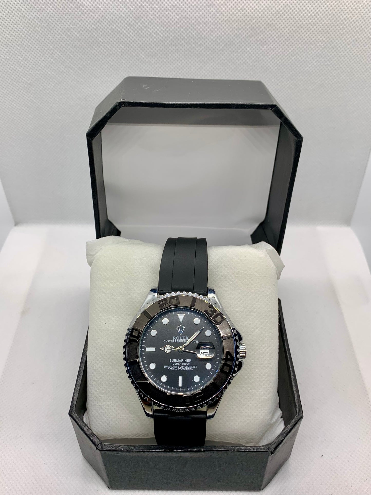 Rolex Luxury Men’s Rubber Strap Watch – Premium Rotating Dial