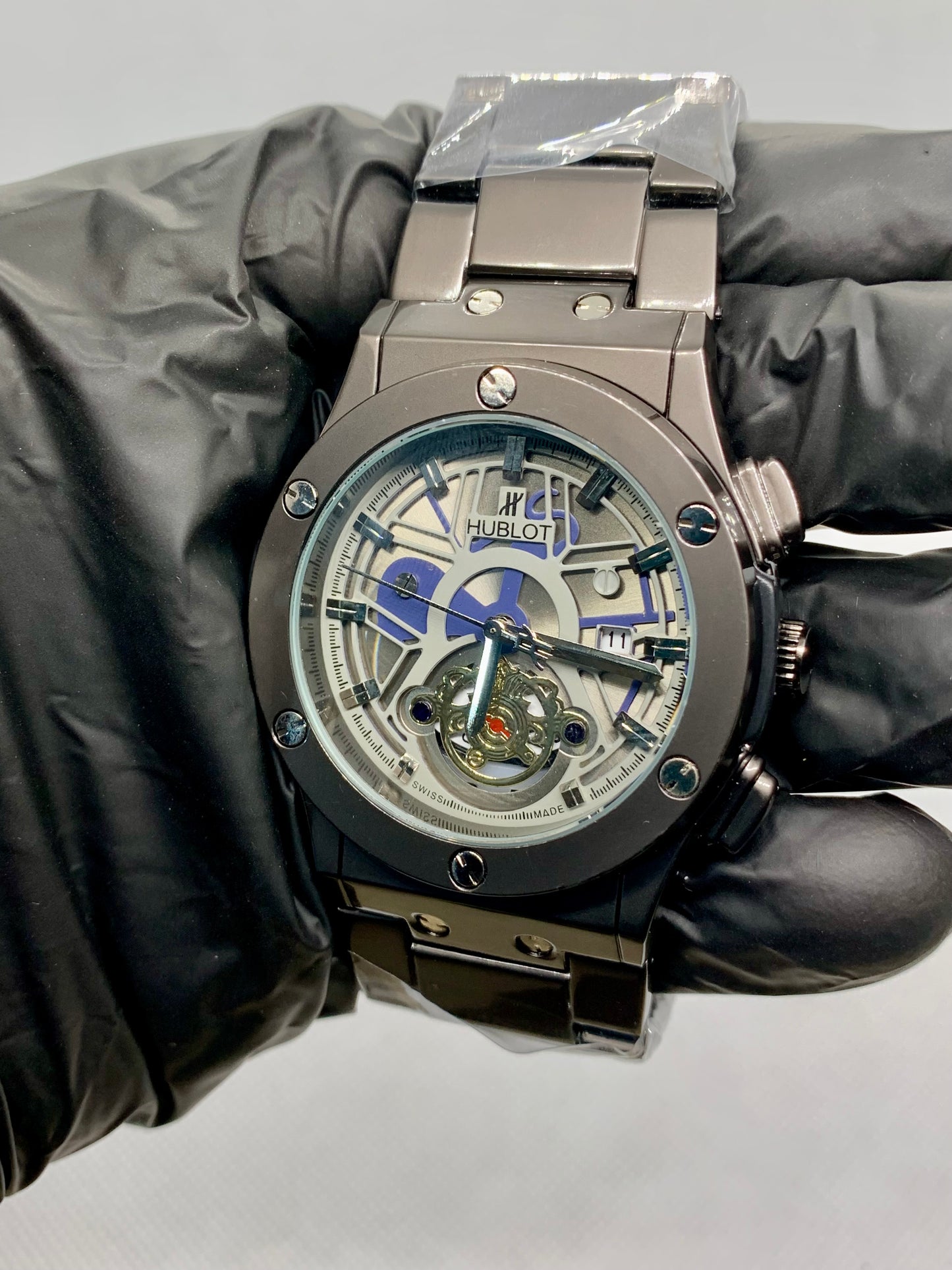 Hublot Grey Chrono — Luxury Men’s Chronograph Watch with Grey Dial & Black Metallic Body