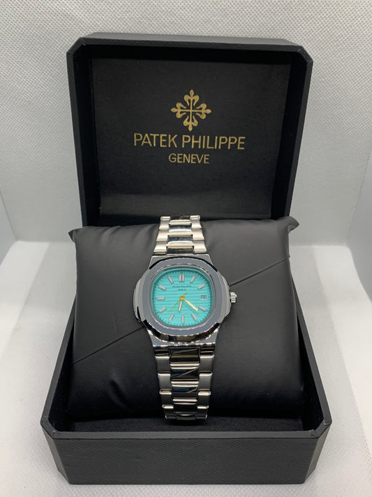 Patek Philippe Silver Classic — Luxury Men’s Watch with Date & Time