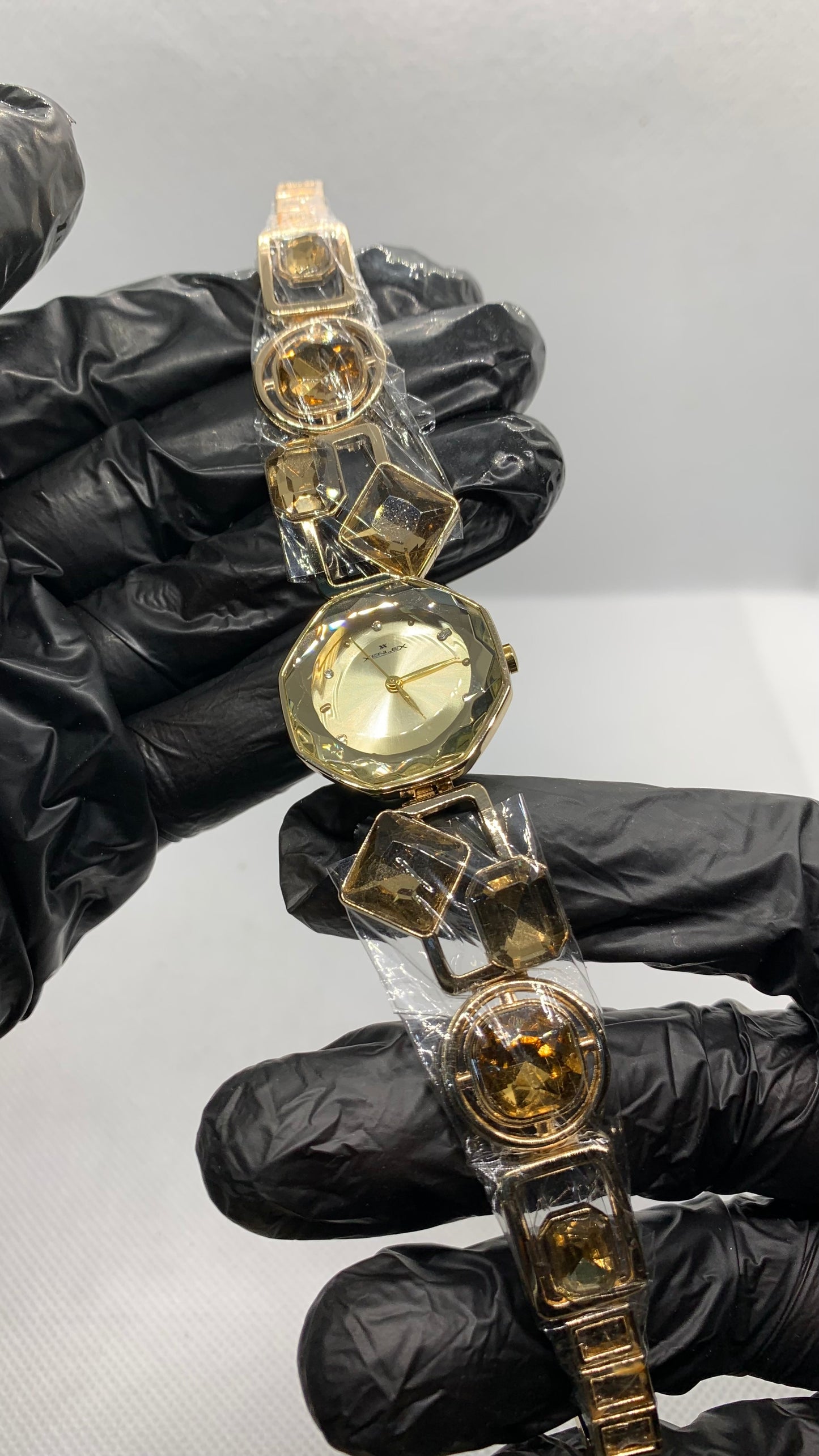 Timas Golden Grace — Luxury Women’s Watch with Crystal Gold Stones