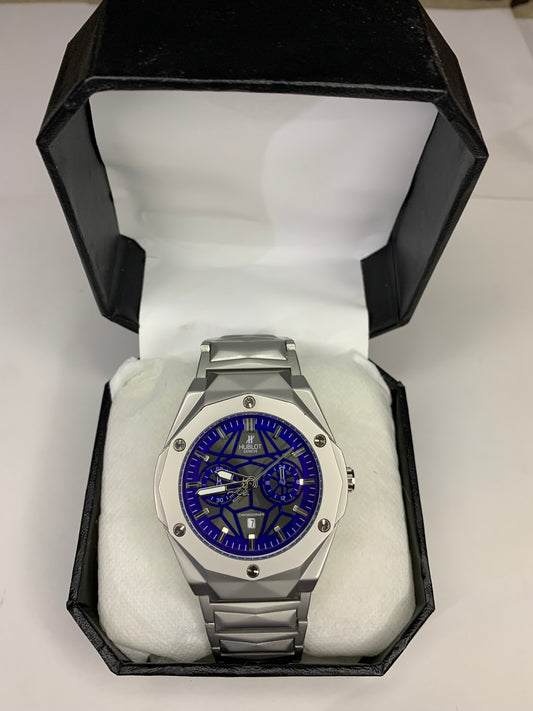 Hublot Luxury Chronograph – Green Dial Aluminium Watch with Butterfly Strap
