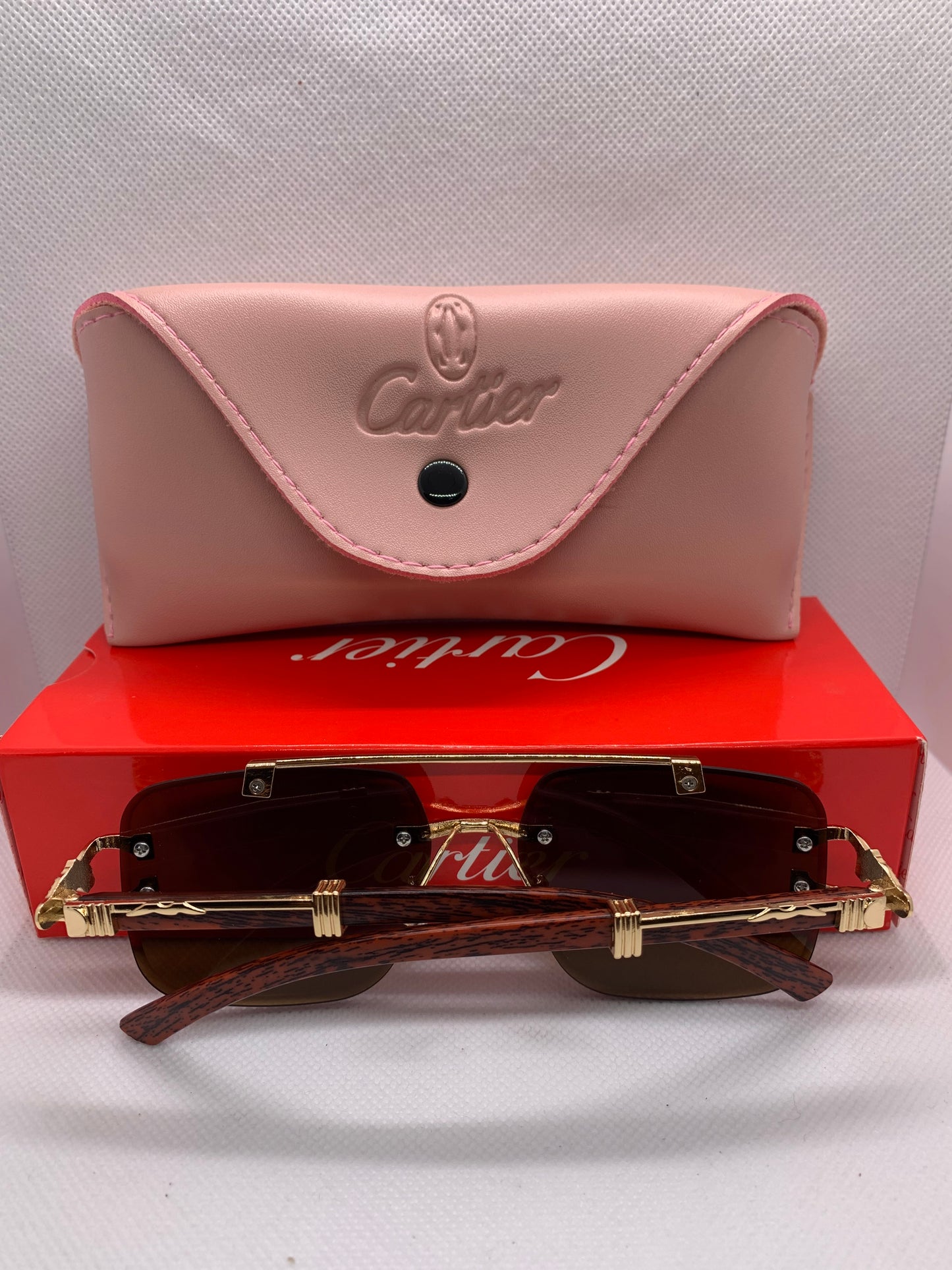 Cartier Modern Luxury Glasses – Golden Alligator Frame with Blue Lenses