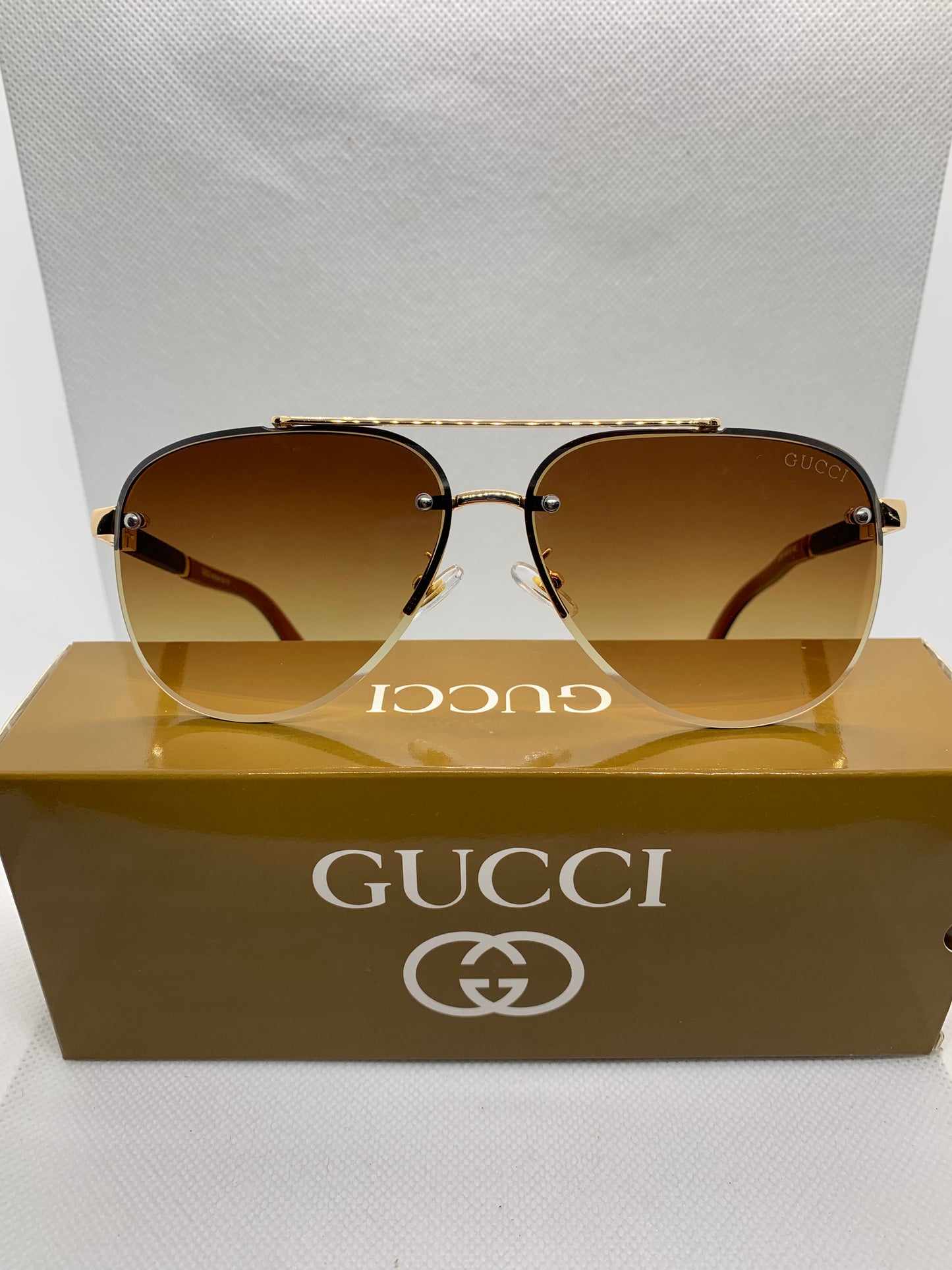 Gucci Men’s Golden Aviator Luxury Glasses – Designer Eyewear