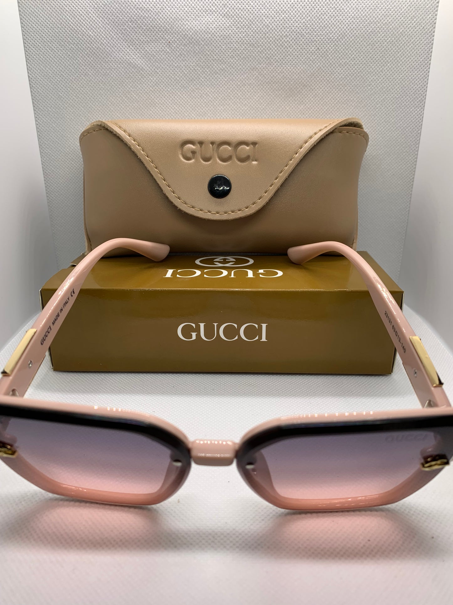 Gucci Women’s Pink Luxury Glasses – Fashion Eyewear