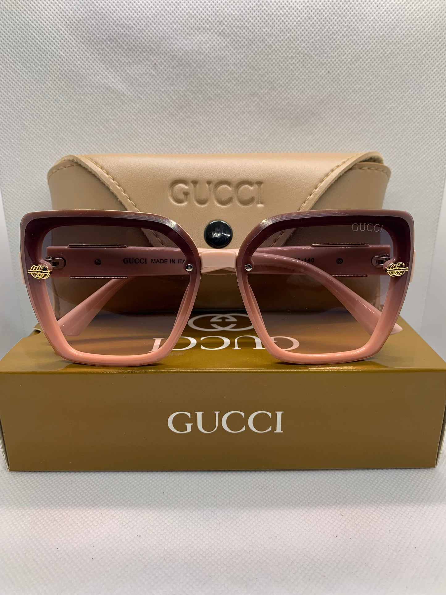 Gucci Women’s Pink Luxury Glasses – Fashion Eyewear