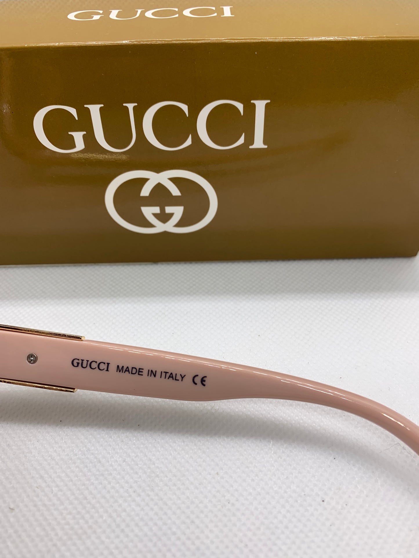 Gucci Women’s Pink Luxury Glasses – Fashion Eyewear